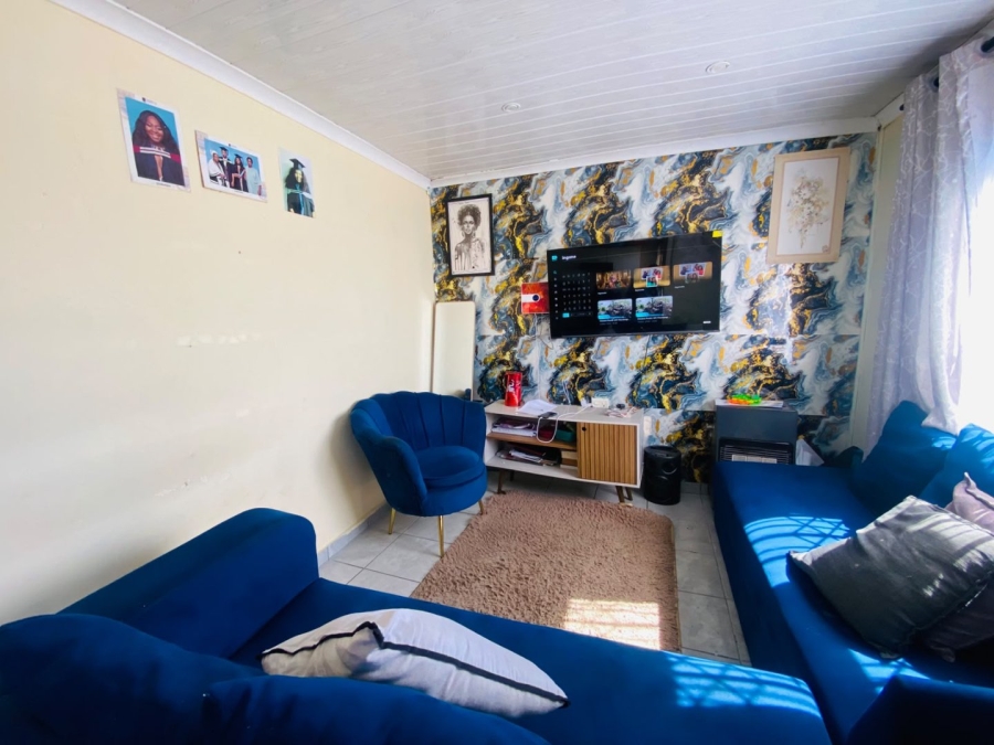 3 Bedroom Property for Sale in Kuyasa Western Cape